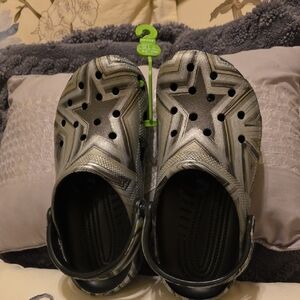 Crocs Women's Star Pattern Clogs NWT Sz 5.5-6.5 US. Eu 36-37